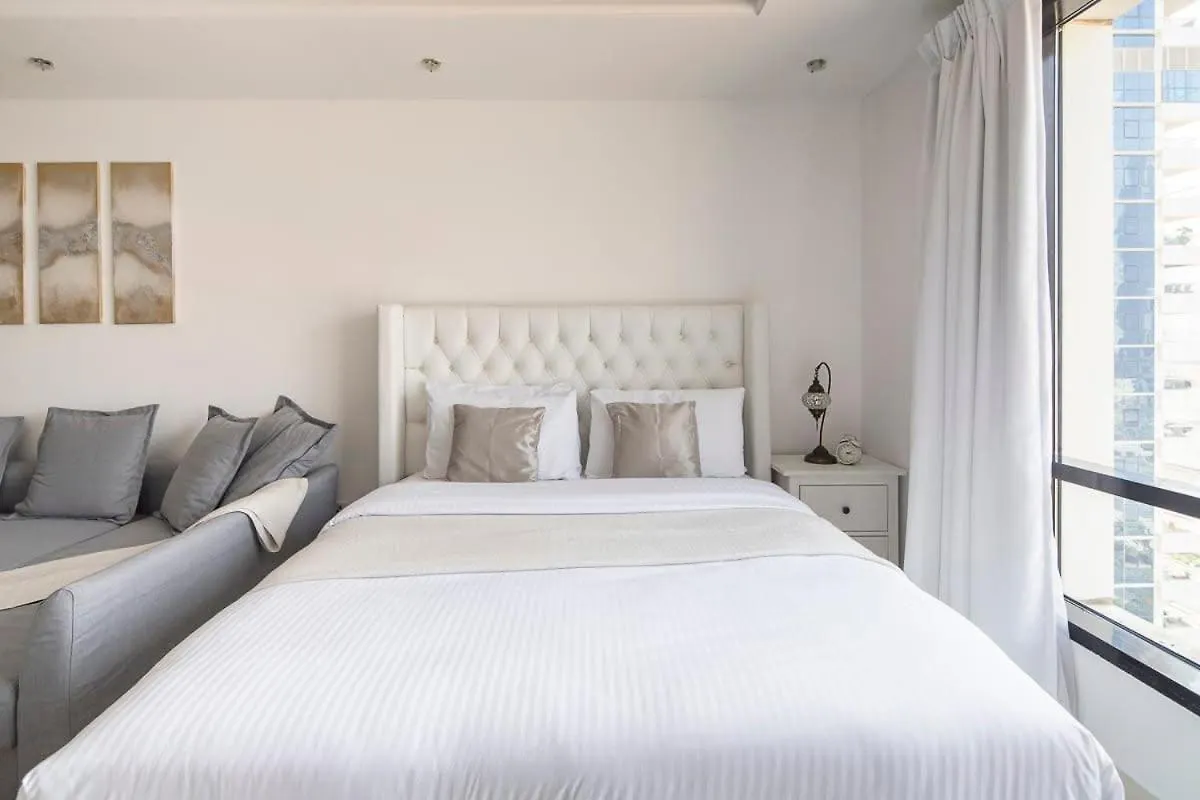 Apartment Frank Porter - Al Waleed Paradise Dubai